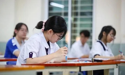 Đáp án môn Toán thi tốt nghiệp THPT 2026 nhanh nhất, đầy đủ nhất mã đề 0117