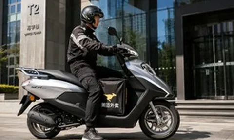 Đi 100 km chỉ tốn 1,88 lít xăng, Honda SCR125 giá rẻ khiến xe điện phổ thông đứng trước áp lực mới
