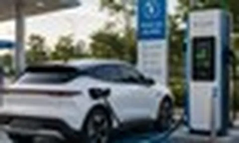 Tin vui cho người mua ô tô điện: Chưa cần mua gấp, vẫn tiết kiệm hàng chục triệu đồng