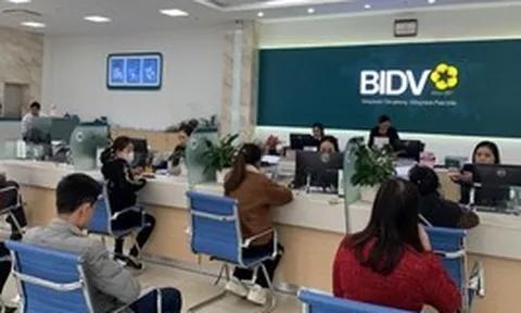 Từ 2026, Vietcombank, VietinBank, Agribank… tạm ngừng toàn bộ giao dịch rút/chuyển tiền đối với các trường hợp sau