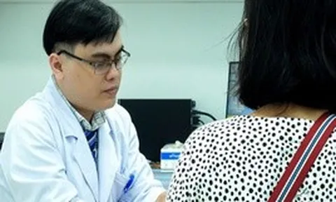 Sống phóng khoáng, người phụ nữ mắc bệnh “khó nói”