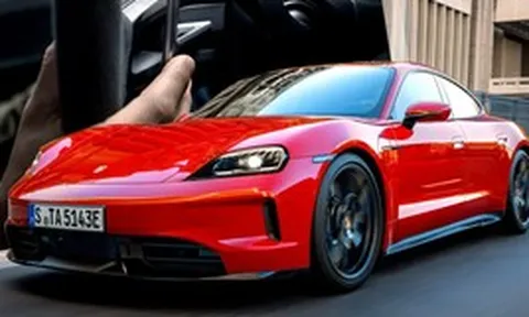 Porsche Taycan 2027 ra mắt: Dễ khiến dân chơi xiêu lòng với hộp số giả lập 8 cấp, bộ pin lớn hơn, AI thông minh hơn