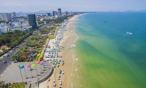Cảnh báo tất cả những người đi tắm biển từ trải nghiệm của 1 phụ nữ