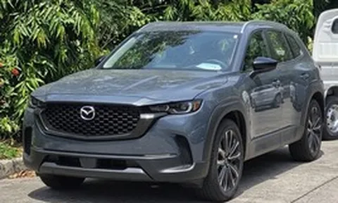 Mazda CX-50 lần đầu lộ diện tại Việt Nam: Bản mâm lớn, có AWD, ADAS, cạnh tranh Forester