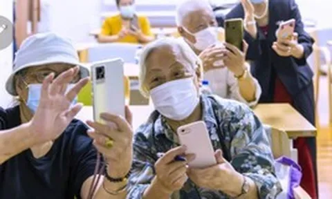 Công an cảnh báo nóng tới người già, trẻ em hay sử dụng điện thoại thông minh