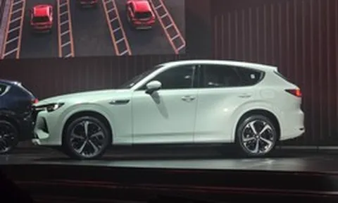 Mazda CX-60 giá 1,699 tỷ đồng tại Việt Nam: Động cơ hybrid tự sạc, có AWD, ngang cỡ GLC, X3