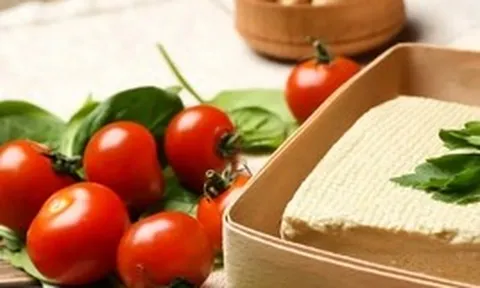 Cà chua kết hợp với "1 nguyên liệu" tạo nên công thức chống viêm mạnh mẽ! Mức độ viêm giảm đáng kể trong 4 tuần liên tiếp