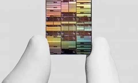 Đột phá kiến trúc chip, IBM vượt qua ranh giới vật lý gần như bất khả thi, giới thiệu chip 0,7nm đầu tiên trên thế giới