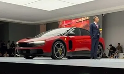 Xe điện Ferrari ‘cháy hàng’ ngay khi ra mắt Trung Quốc
