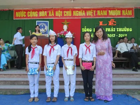 Người thầy kính yêu: Kiên cường gieo tri thức và lòng nhân ái