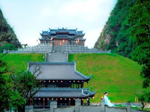 Thung lũng đẹp như phim cổ trang, điểm check-in mới ở Ninh Bình