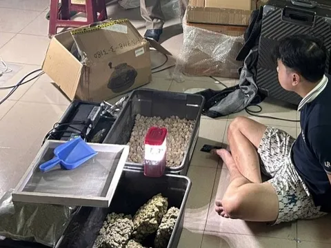 Đột kích ngôi nhà số 745, bắt Đỗ Hữu Duy sinh năm 2003 trong chuyên án lớn nhất