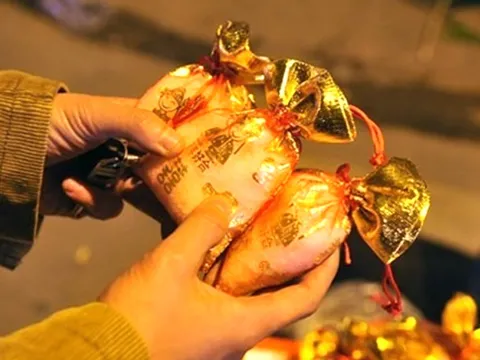 Đầu năm mới 2026 nên mua gì để "rước" lộc vào nhà, cả năm may mắn?