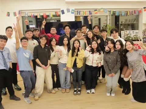 "Tết vị nhà" ở Canada: Nơi những người trẻ xa xứ ấm lòng về nguồn cội