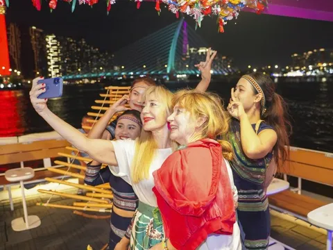 Du lịch Tết Bính Ngọ 2026 có gì đặc sắc?