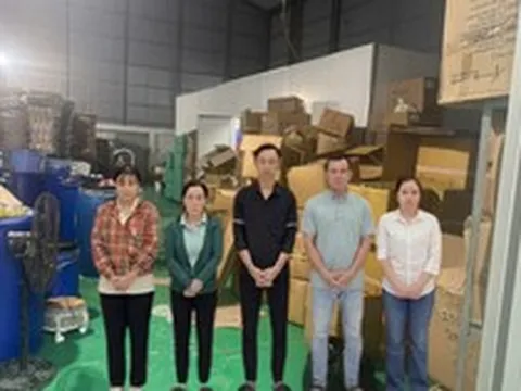 Khám xét "tổng hành dinh" Hikachi, bắt quản lý Kiều Hoàng Nhã và 4 người, thu giữ 10.000 sản phẩm