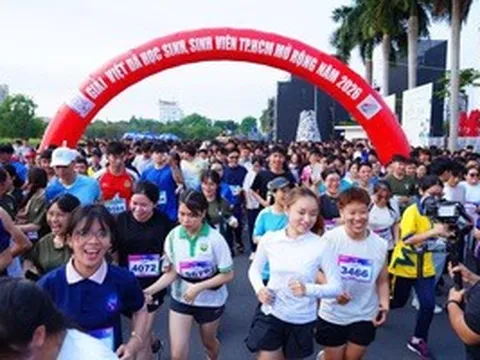 Hơn 1 tỉ đồng học bổng trao tặng sinh viên tại ngày hội sức trẻ