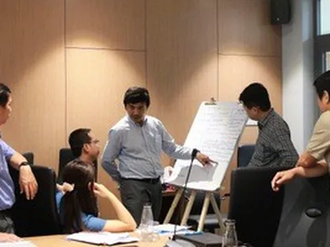 ĐH Kinh tế TPHCM hỗ trợ đến 500 triệu đồng/người để thu hút nhân tài