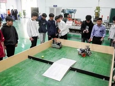 Yêu cầu cao về xử lý kỹ thuật trong tiêu chuẩn giáo viên dạy nghề