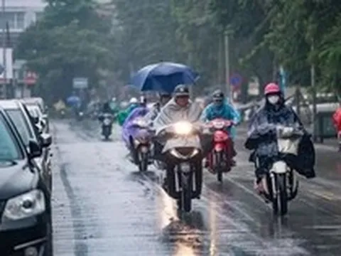 Chiều tối nay miền Bắc chuyển mưa dông, đề phòng mưa đá