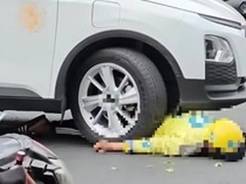 TP.HCM: Tài xế xe công nghệ lên cơn co giật giữa đường Hồng Bàng, suýt bị ô tô cán ngang người