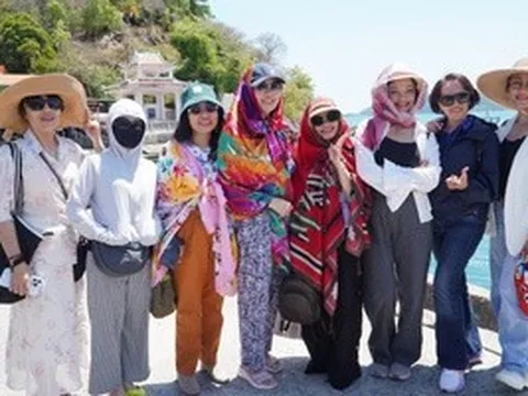 Chưa đến lễ, "Đảo Ngọc" Phú Quốc đã chật kín du khách