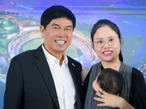 Cổ đông Hòa Phát: Người tích 100.000 cổ phiếu cho trẻ sơ sinh làm học phí, người chờ bán giá 33.000 đồng