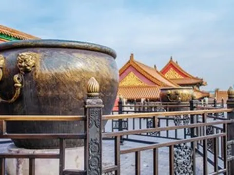 Bí ẩn gây sốc: Hàng trăm chum nước "khổng lồ" ở Tử Cấm Thành không bao giờ đóng băng, vì sao?