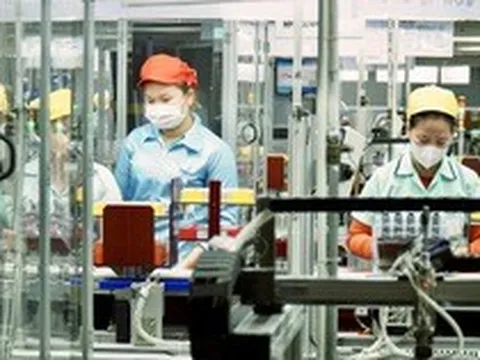 Làm việc xuyên lễ 30-4 và 1-5, người lao động được trả lương thế nào?