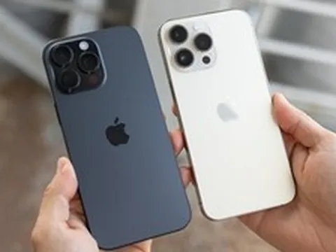 Nhiều iPhone giảm giá kỷ lục, có mẫu chỉ còn 5,3 triệu đồng