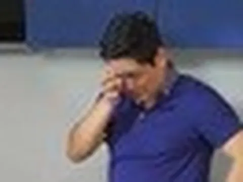Nam diễn viên gặp khủng hoảng: "Vợ tôi phải gánh vác tất cả"