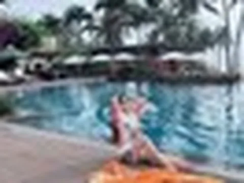 "Nữ hoàng nhạc đỏ" là mẹ đơn thân 4 con: "Em chỉ muốn để dành sự dịu dàng ấy cho riêng một người"