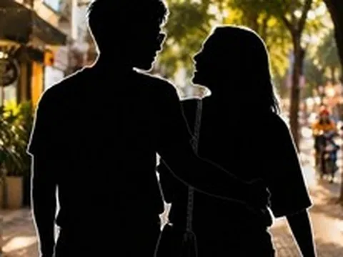 Vbiz xuất hiện cặp đôi nghi "phim giả tình thật": Gọi vợ xưng chồng nhưng không ai đồn, lộ clip tình tứ thì mới vỡ lẽ