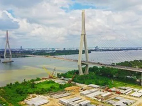 Khối bê tông từ độ cao hàng chục mét đổ sập hoàn toàn, nhưng Việt Nam vẫn thành công đưa công trình hơn 340 triệu USD về đích và lập kỷ lục Đông Nam Á