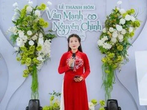 Vừa truyền máu vừa ôm con, mẹ đơn thân 3 con vượt bệnh hiểm để thực hiện ước mơ