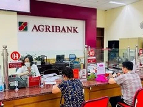 Tài khoản Agribank, BIDV, MB, VietinBank... sẽ trừ tiền mỗi tháng đối với nhóm khách hàng sau