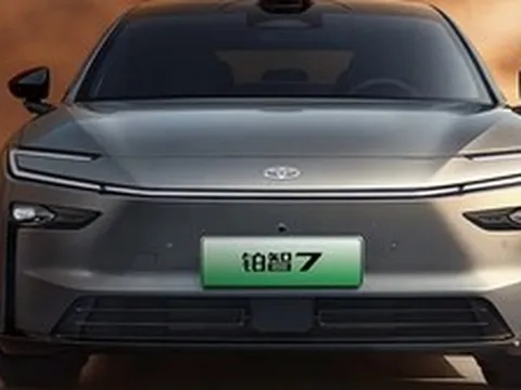 Giá ô tô trung bình ở Mỹ vọt lên hơn 1,3 tỷ/chiếc - với giá này, người Trung Quốc mua được 2-5 chiếc xe mới cứng, công nghệ 'ngập răng'