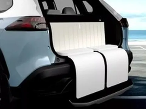 Toyota Corolla Cross bản đặc biệt có trang bị giống Rolls-Royce