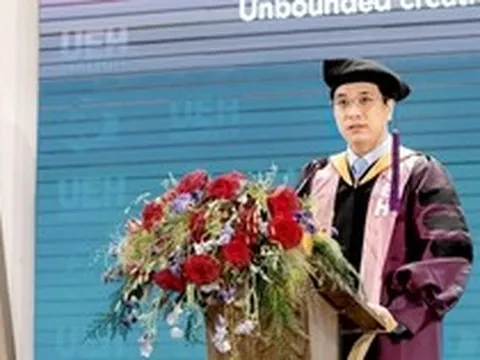 ĐH Kinh tế TPHCM có giám đốc mới