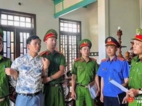 Thi hành lệnh bắt tạm giam, khám xét chỗ ở của chủ tiệm cây cảnh Mai Hoàng SN 1991