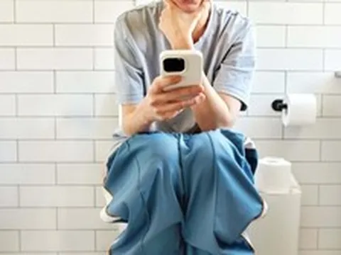 90% người đang mắc: 5 thói quen dùng điện thoại âm thầm "huỷ hoại" bạn mỗi ngày