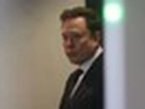 Không ai nghĩ Elon Musk “vĩ đại” cũng nếm mùi thất bại đau đớn thế này
