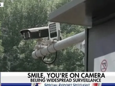 Đoàn phóng viên Mỹ dính phạt nguội ở Trung Quốc, 'choáng ngợp vì 1.500 camera'