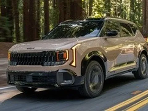 Kia Seltos cán mốc doanh số 2 triệu xe: Lượng bán cực khủng ở một thị trưởng tỷ dân, khách Việt cũng góp phần không nhỏ
