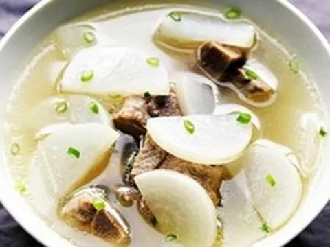Ăn sống thải độc, nấu chín tốt cho phổi, hầm kỹ bổ dạ dày: Loại củ được ví như "nhân sâm trắng" của người Việt