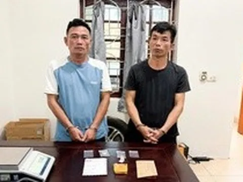 Khám xét nơi ở, bắt Bùi Công Tám SN 1980