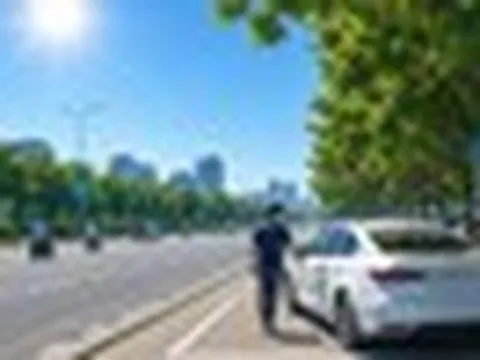 Lời khuyên cho người sử dụng ô tô ngày nắng nóng đỉnh điểm