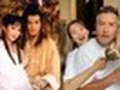Chuyện tình 30 năm say đắm hơn cổ tích của vợ chồng "Dương Quá - Tiểu Long Nữ đẹp nhất màn ảnh"
