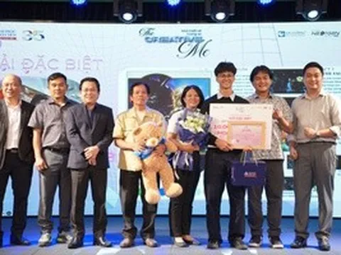 Nam sinh lớp 11 “ẵm” học bổng 70% của Trường ĐH Hoa Sen