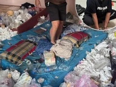 Choáng với phòng trọ của nam thanh niên nghiện ma túy: Rác thải chất đống, từng trộn phân mèo với ma túy rồi sử dụng